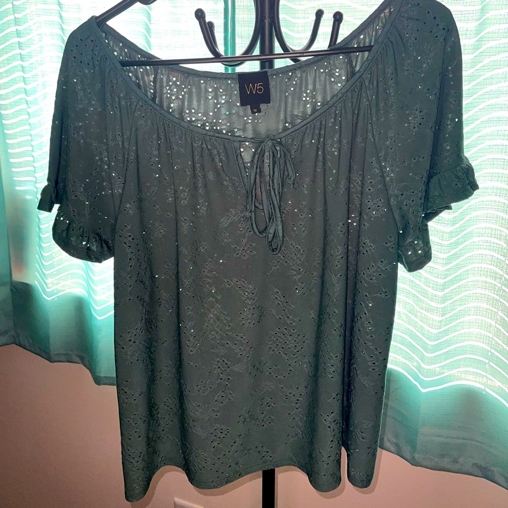 W5 size medium